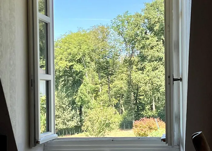 Beth Soureilh Adults Only 3*